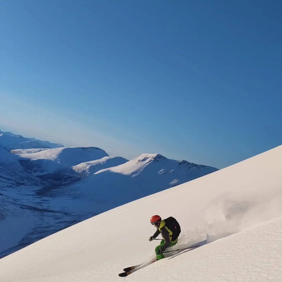 Skiing In the Norwegian mountains